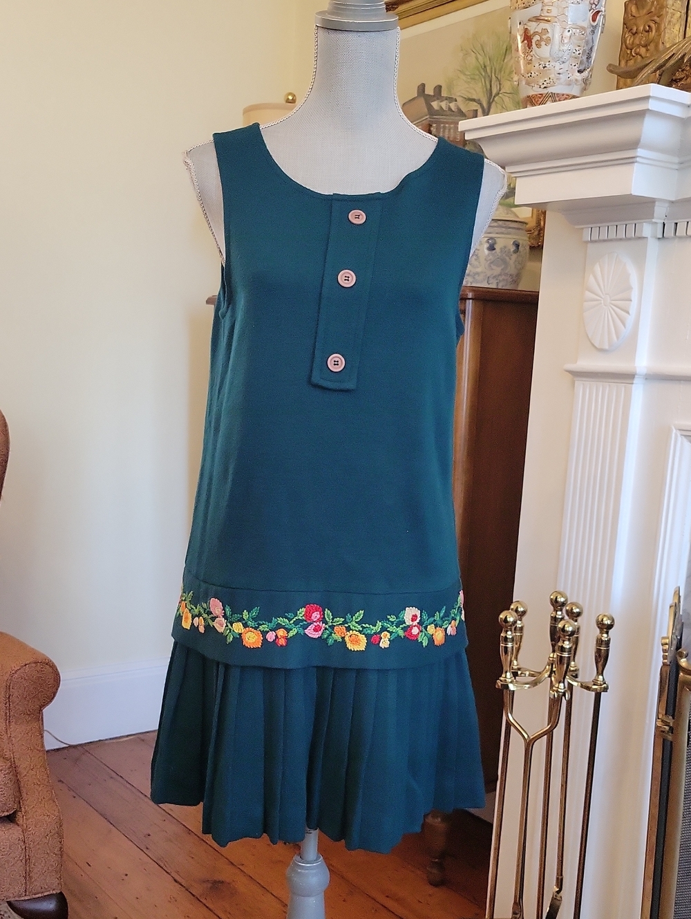 50s/60s Wool Embrodied Jumper Dress